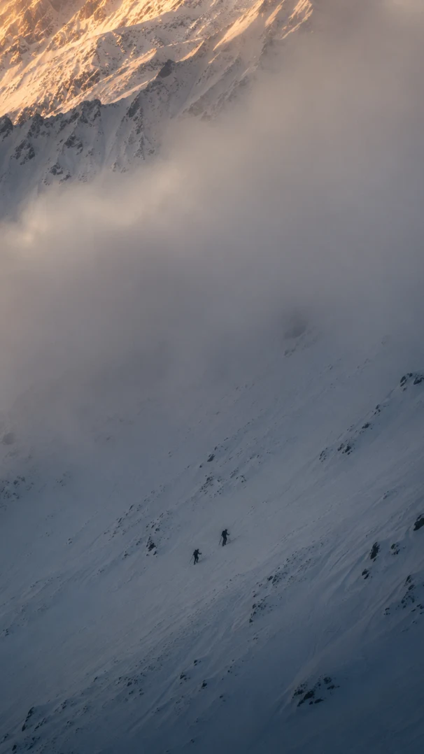 MOUNTAIN’S BREATH — still 5